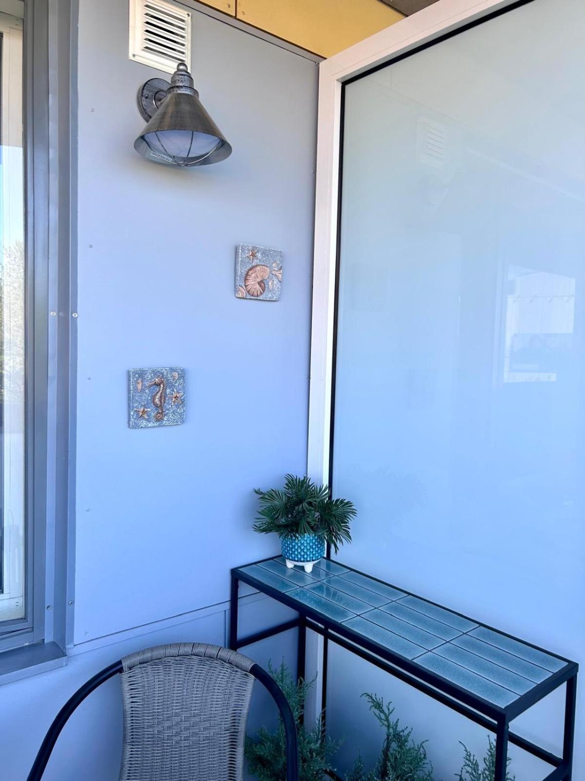 Stella'S Apartment - City Center - Free Secure Parking - Big Sun Terrace - Air Conditioning - Wifi - Tram To The Tallinn Bus Station And Old Town Bagian luar foto