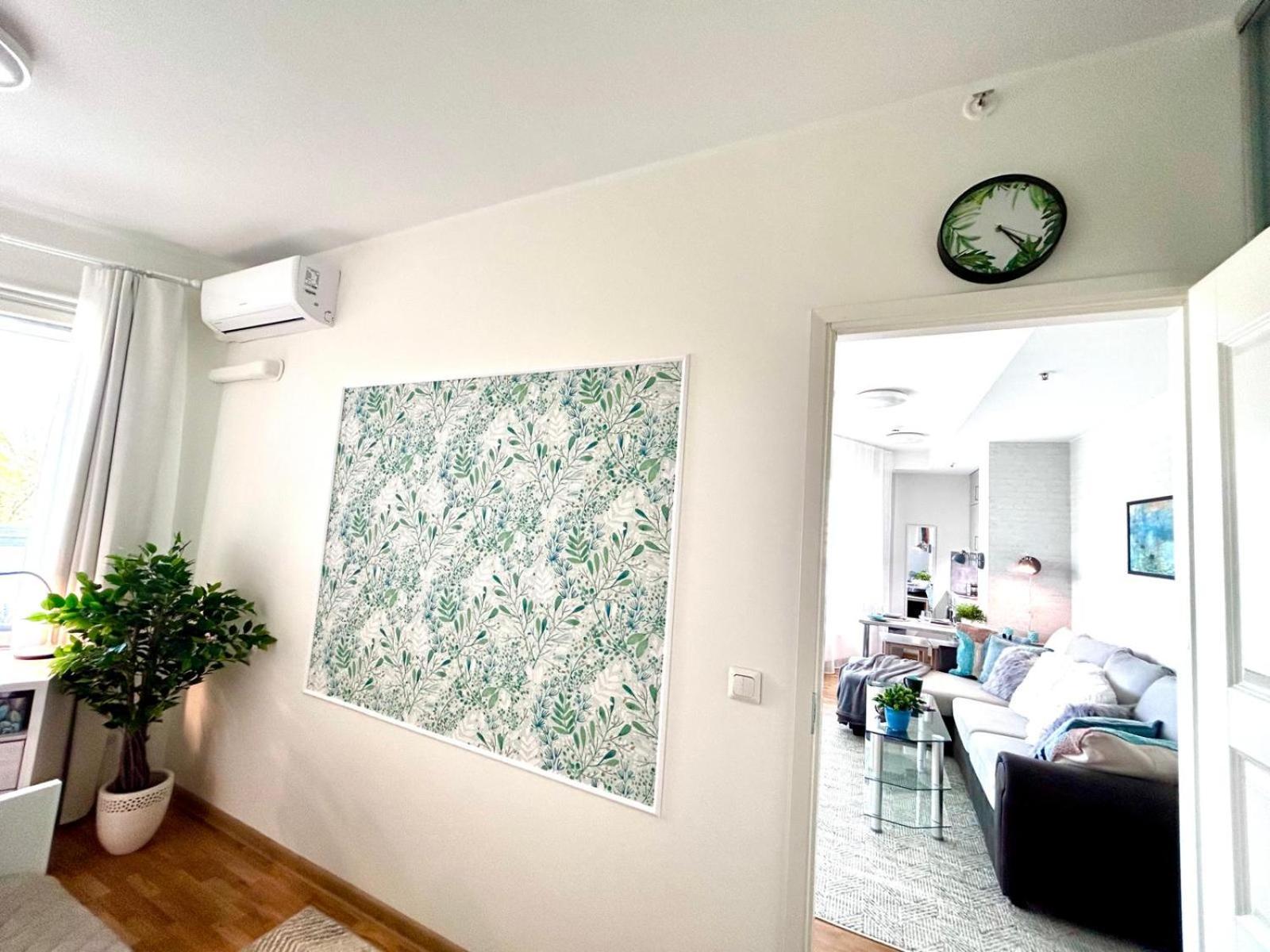 Stella'S Apartment - City Center - Free Secure Parking - Big Sun Terrace - Air Conditioning - Wifi - Tram To The Tallinn Bus Station And Old Town Bagian luar foto